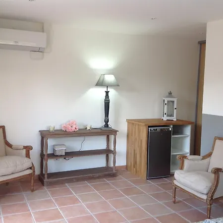 Le Patio Fleuri Guest house