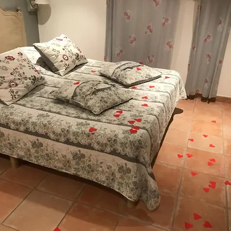 Le Patio Fleuri *